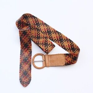 Nine West Flat Multi Color Braided Leather Belt Size L # 351003 Wrapped Buckle